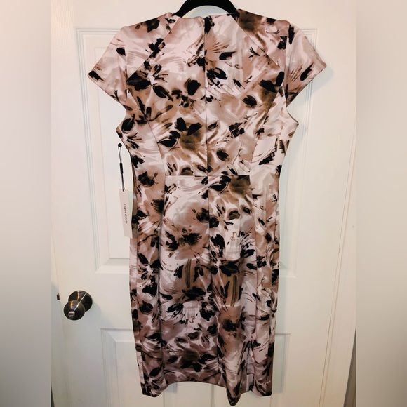 Calvin Klein dress (6) - Picture 5 of 8